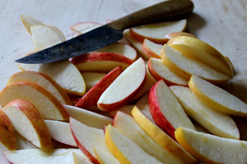 apples sliced