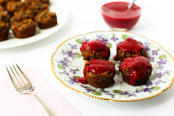 Cranapple Banana Muffins with Raspberry Topping by Parsley In My Teeth 11a