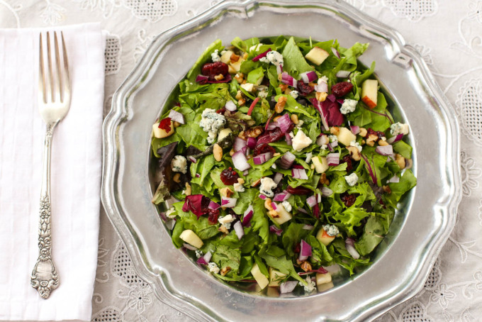 Mixed Greens Salad with Cranberries Walnuts & Lemon Dressing