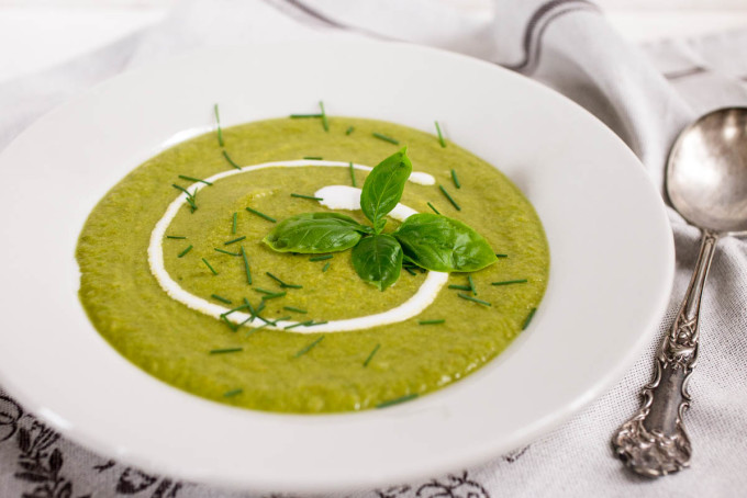 Cream of Broccoli & Basil Soup by Parsley In My Teeth, healthy soups, easy soups