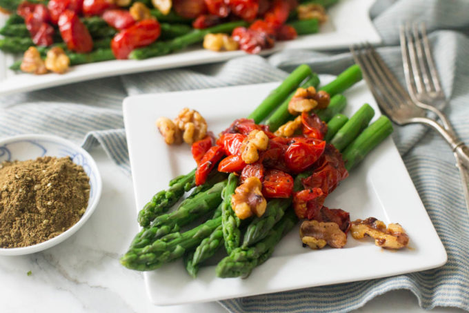 Asparagus with Pan-Roasted Za'tar Tomatoes + Walnuts - Parsley In My Teeth, healthy side dishes, vegan