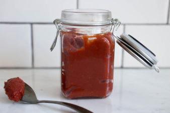 Homemade Smoked Ketchup by Parsley In My Teeth, fast, easy, condiments, vegan